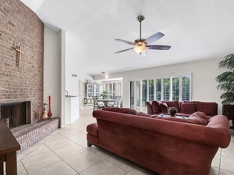 1849 E Crowley Cir — Photo 7