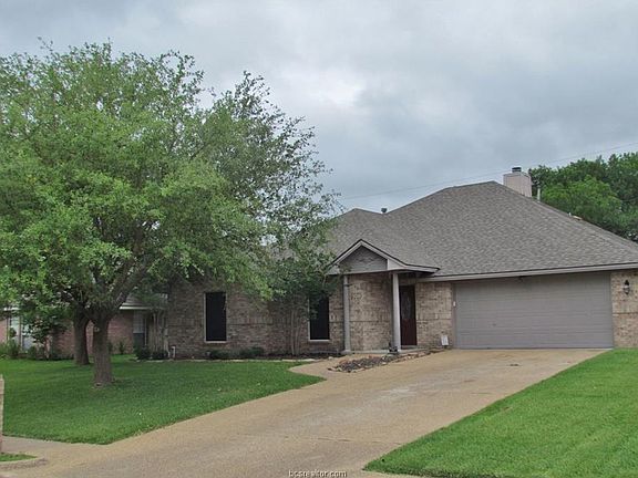 2nd image of 4605 Warwick Ln
