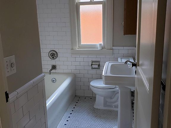 Full bath