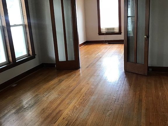 3rd image of 540 W Broadway St
