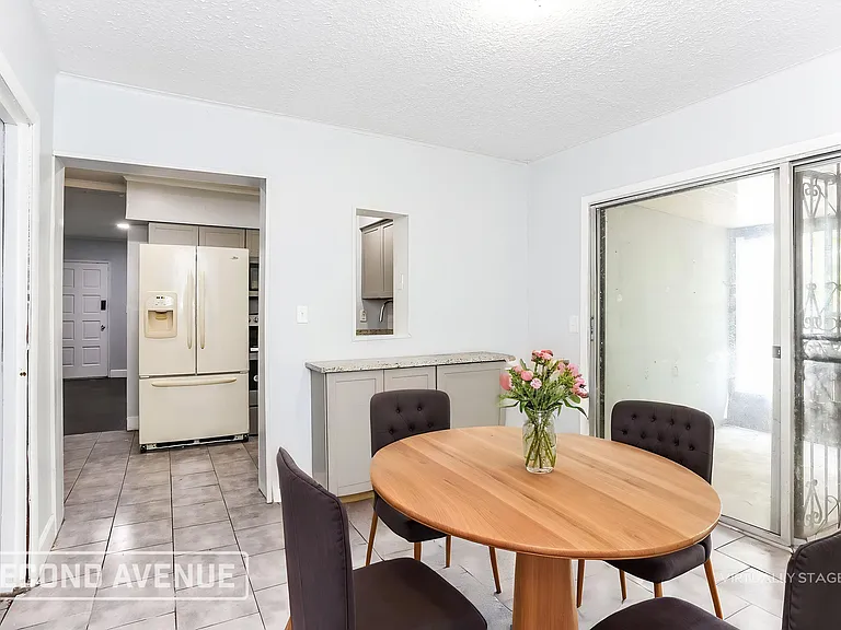 5568 Verbena Rd — Photo 4