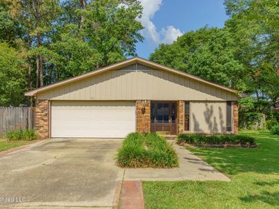 711 Monterrey Ln, Hattiesburg, MS, 39402