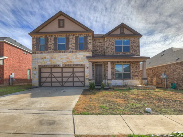 307 LONE FALLS DR, Universal City, TX 78148