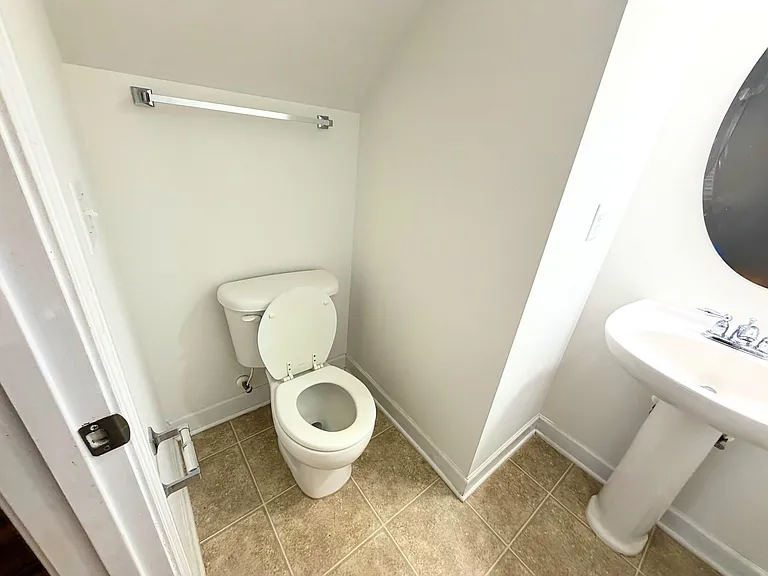 2541 Spring Oaks Way — Photo 25