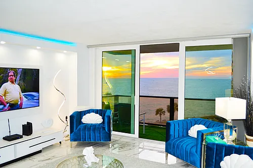 450 S Gulfview Blvd Photo 1