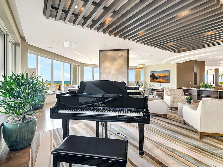 500 S Ocean Blvd #1009 — Photo 36