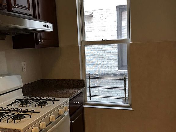 4th image of 4117 49th Street # Fl 1