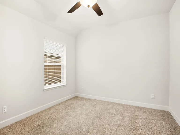2539 Summer Peach St — Photo 15