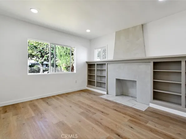 1314 W 71st St, Los Angeles, CA 90044