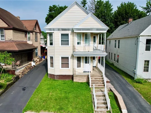 916 Brayton Park Pl, Utica, NY 13502