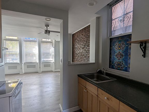 4th image of 97 S 23rd St APT 1