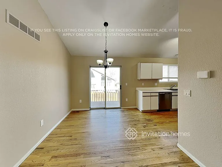 4861 N Silverlace Dr — Photo 7