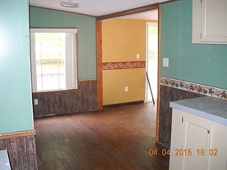 5th image of 9090 NW 122nd St