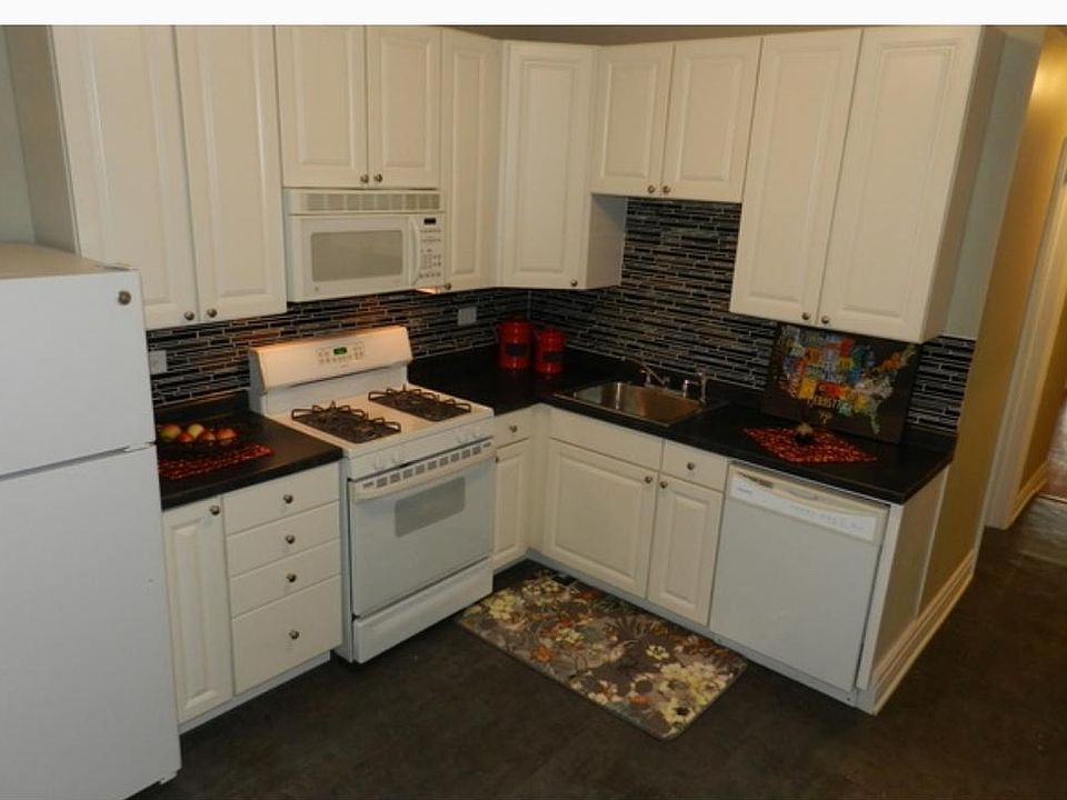 1st image of 1821 S Saint Louis Ave #1