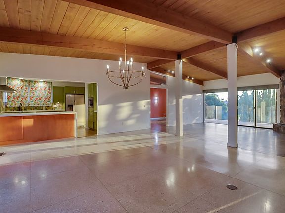 2nd image of 5058 Cliff Pl