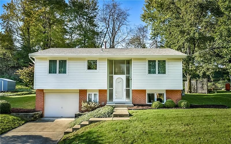 1st image of 606 Stoneridge Dr
