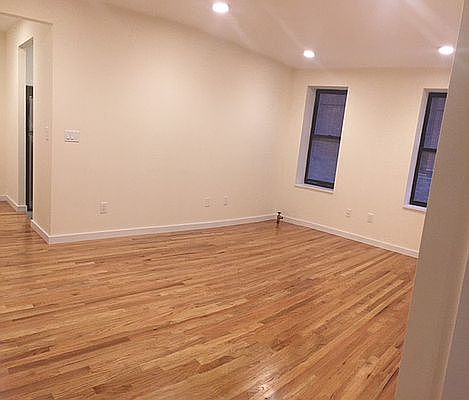 2nd image of 10 Cooper St APT D