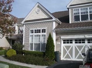 45 Encore Blvd, Eastport, NY 11941