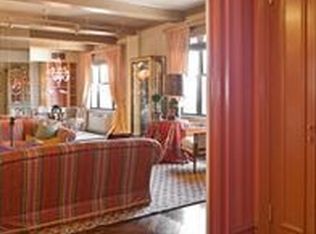 1050 Park Ave, New York, NY 10028