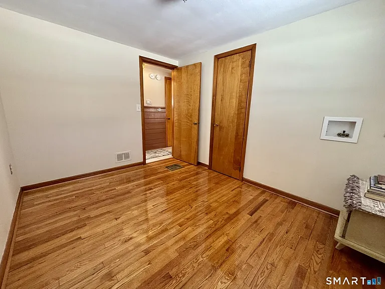 148 Edgewood Dr — Photo 10