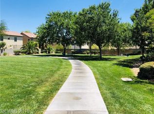 8904 Promised Land Ave, Las Vegas, NV 89148
