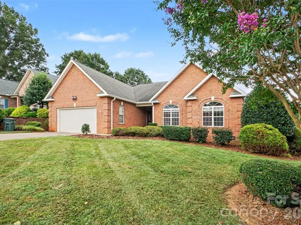 122 Hazeltine Ct, Salisbury, NC 28144