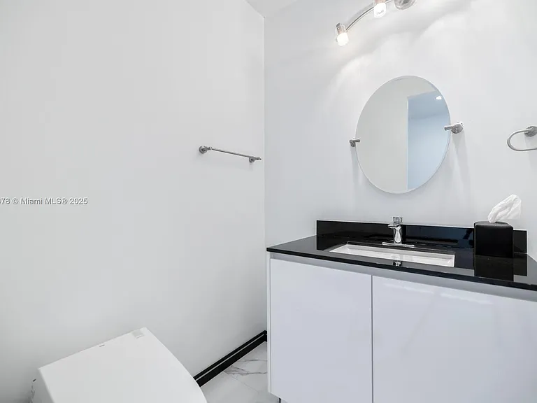 18555 Collins Ave #4603 — Photo 14