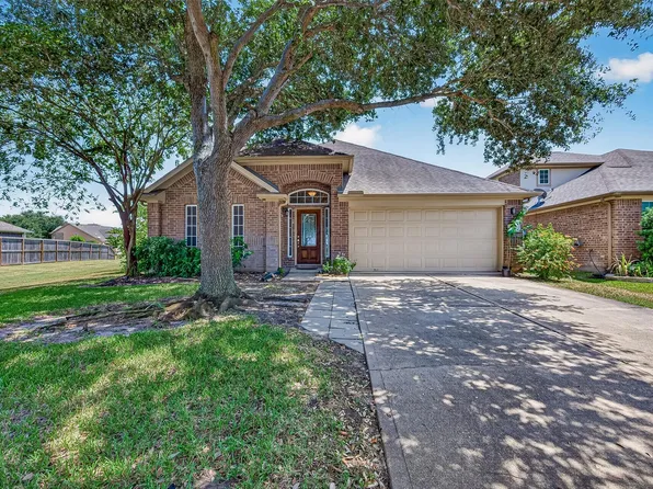 2014 Foxgate Dr, Rosenberg, TX 77471