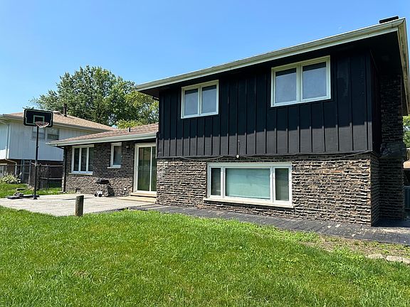 2nd image of 22927 Bruce Dr