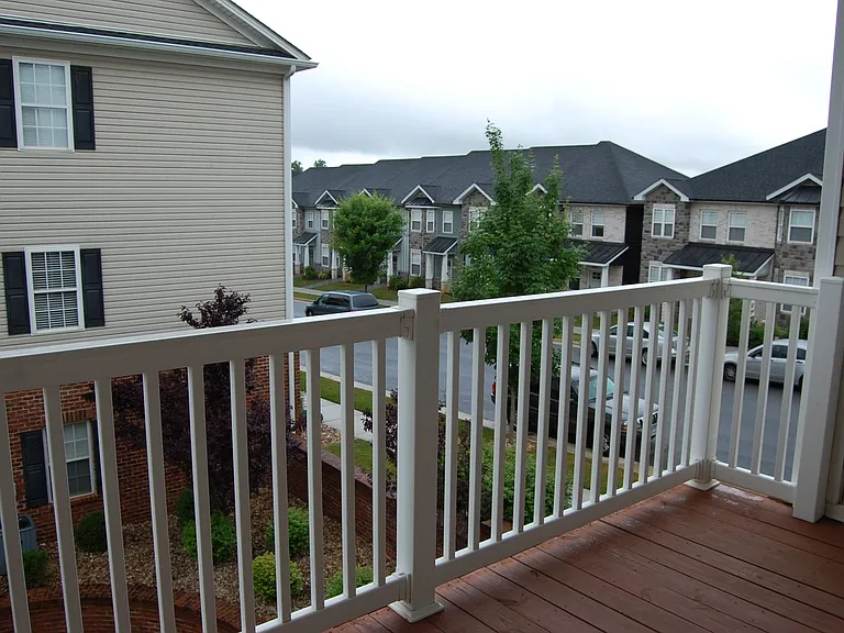 205 Capital St #201 — Photo 10
