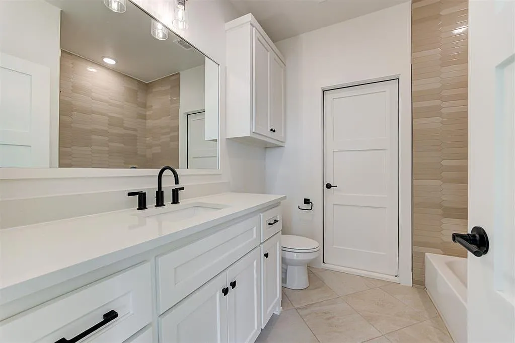 3252 Mission Hill Drive - 1 — Photo 4