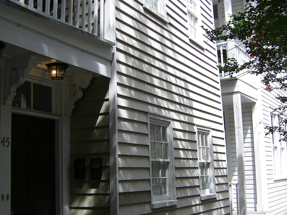 45 Elizabeth St #B