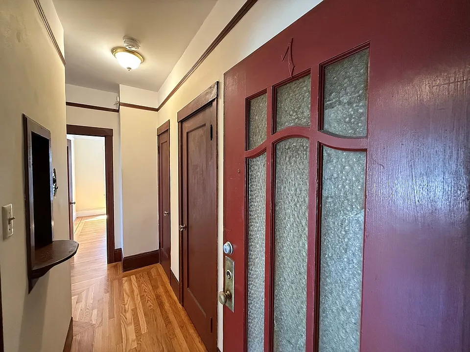 2600 Bryant St