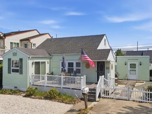 233 39th St S, Brigantine, NJ 08203