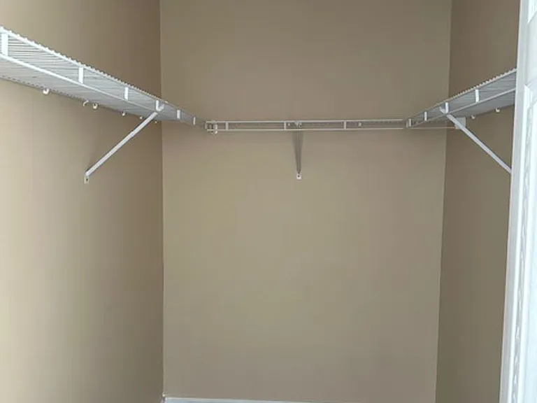 7002 White Pine Ave — Photo 13