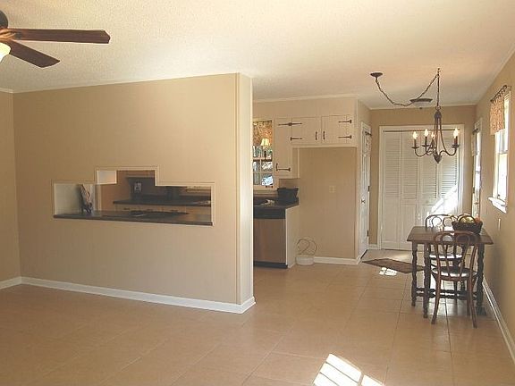 4th image of 226 Sunnyside Dr