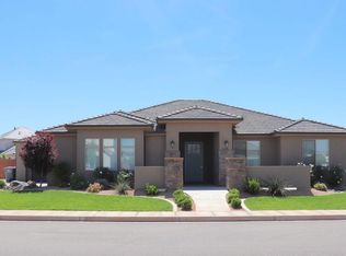 3905 S Saddleback Rd, Washington, UT 84780