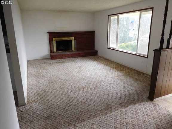 5th image of 1195 Tierra Lynn Dr