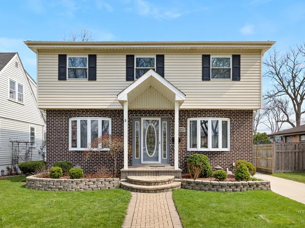 9041 Major Ave, Morton Grove, IL 60053