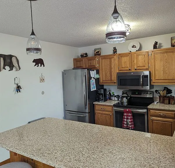 17 Cascade Dr #282 — Photo 5