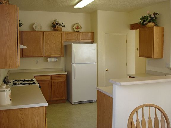 2nd image of 7615 Calle Meseta NE