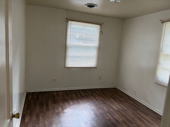 5th image of 3851 Travis Blvd