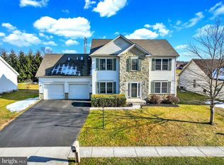 1260 Saddleback Rd, York, PA 17408