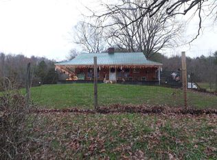 2463 Singleton Rd, Sneedville, TN 37869