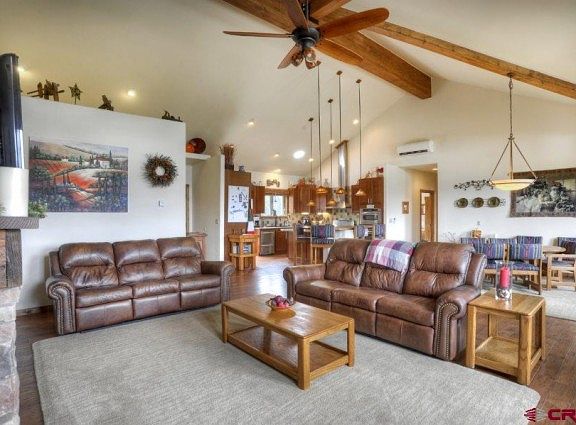 5th image of 429 Valle Escondido Dr
