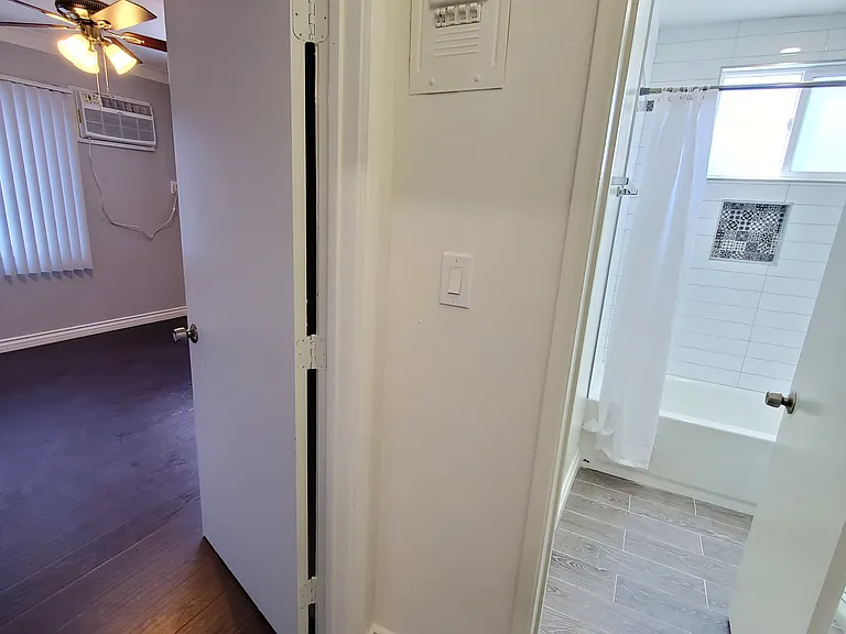 151 S Oxford Ave #14 — Photo 7