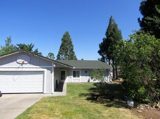 304 Woodridge Ct, Weed, CA 96094