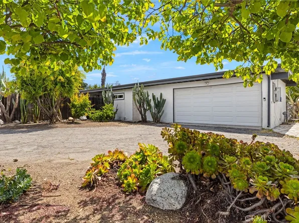 1690 N Mills Ave, Claremont, CA 91711