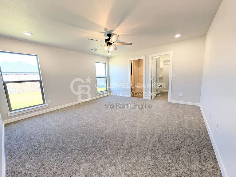 3220 Cottonwood Ave — Photo 8