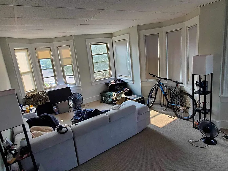 638 5th Ave #3 — Photo 4